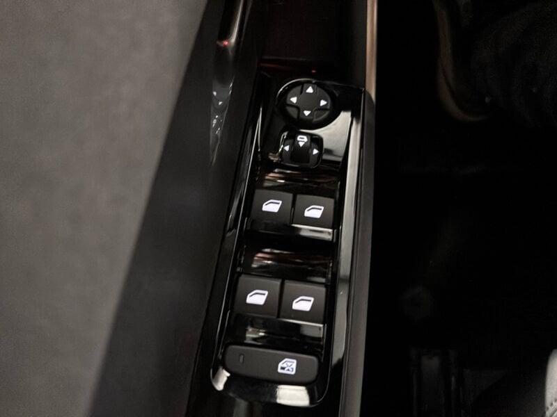 Lancia Ypsilon Ibrida Ibrida 100cv LX e-DCT