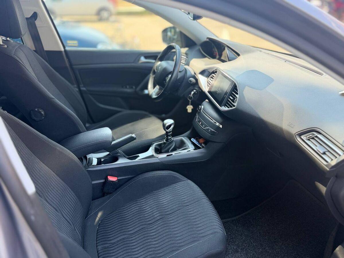 Peugeot 308 Station Wagon 1.2 pt t (e-thp) Allure s&s 130cv