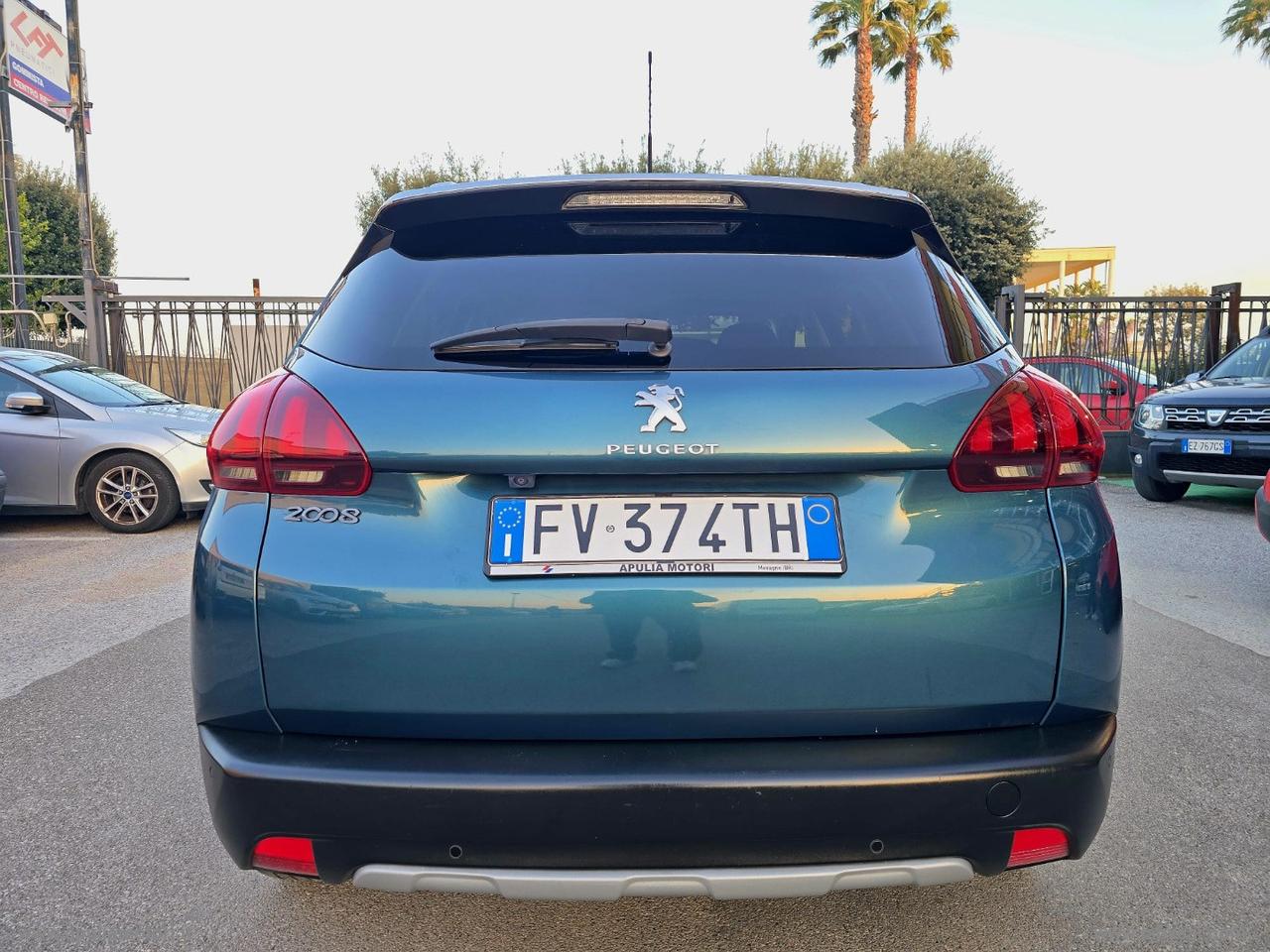PEUGEOT 2008 BlueHDi 100 S&S Allure
