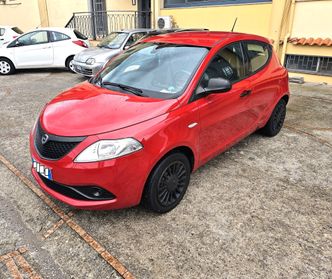 Lancia Ypsilon 1.0 HYBRID KM 28000 10/2020