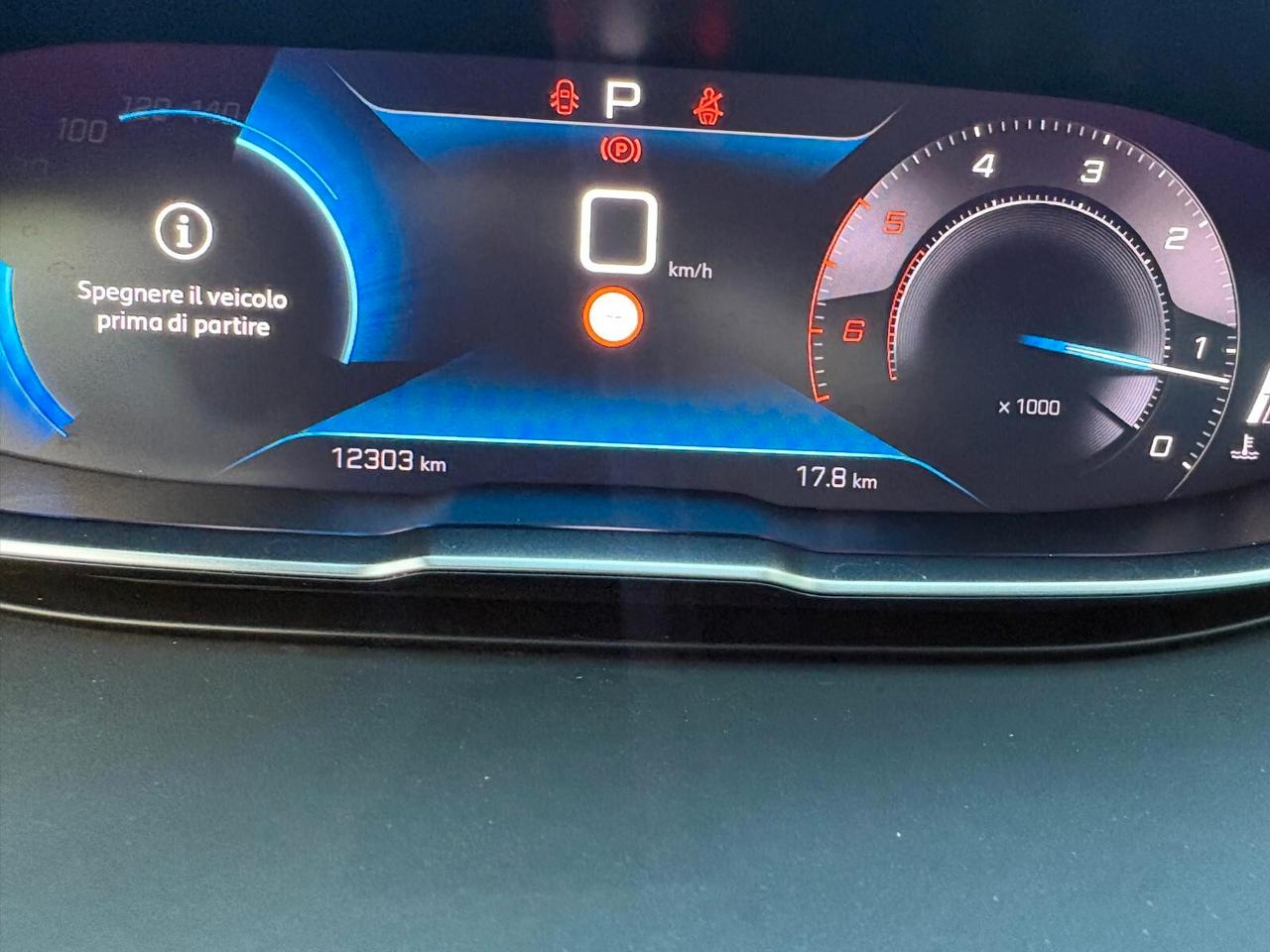 Peugeot 3008 BlueHDi 130 S&S EAT8 Allure KM 12300