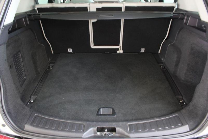 Land Rover Discovery Sport 2.0 TD4 180 BUS.ED.PR.SE