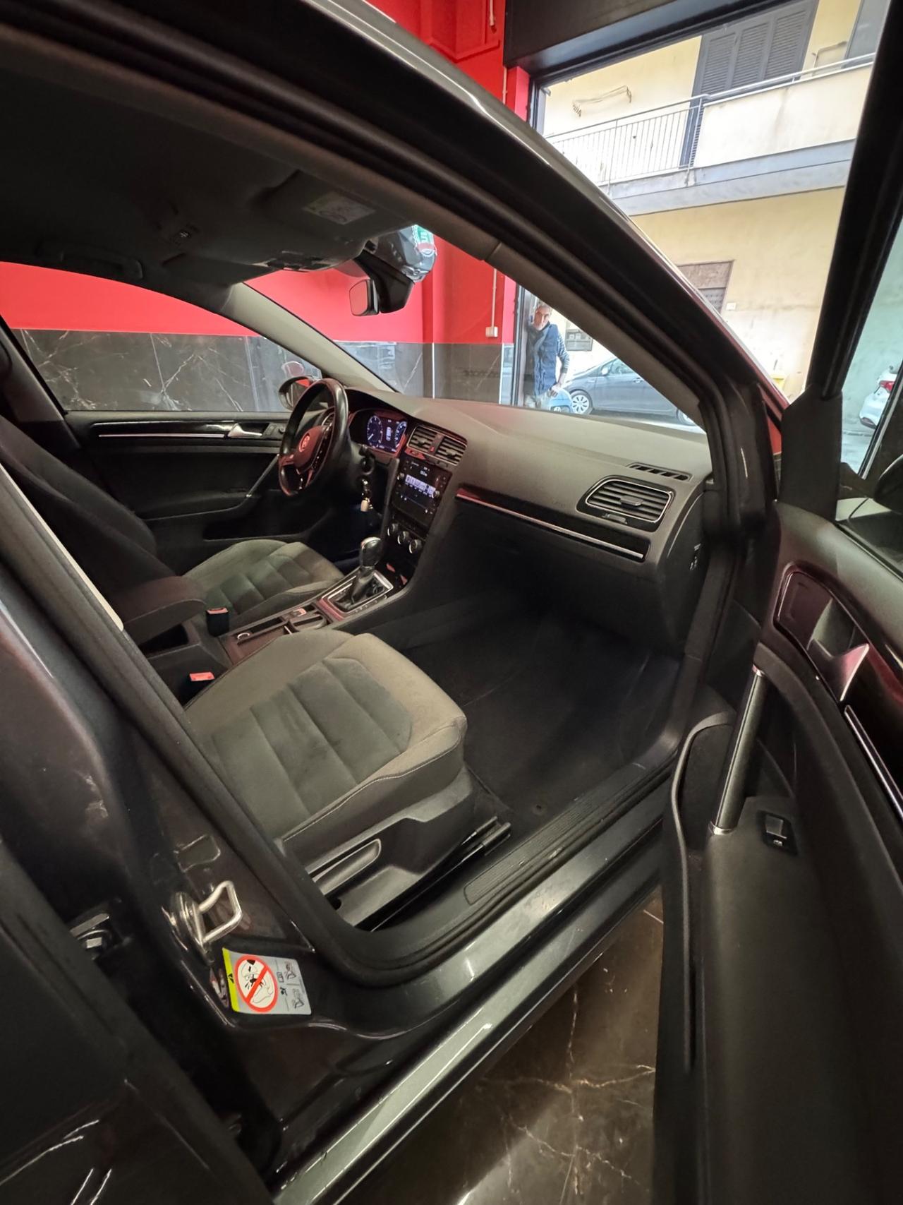 Volkswagen Golf GTD 2.0 TDI DSG 5p. BlueMotion Technology