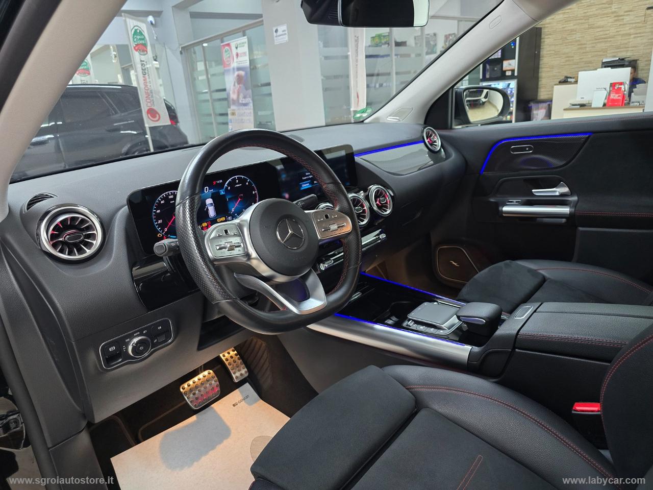 MERCEDES-BENZ GLA 200 d Automatic Premium