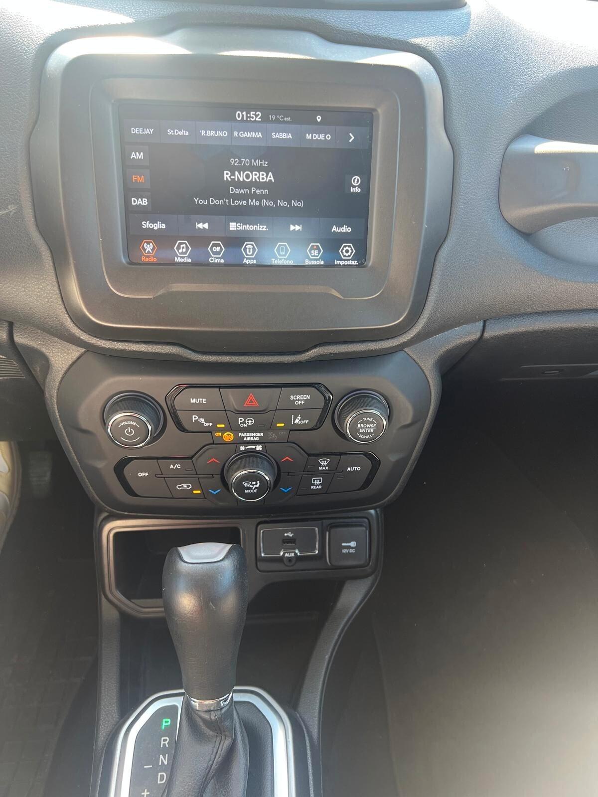 Jeep Renegade 1.3 T4 DDCT Limited