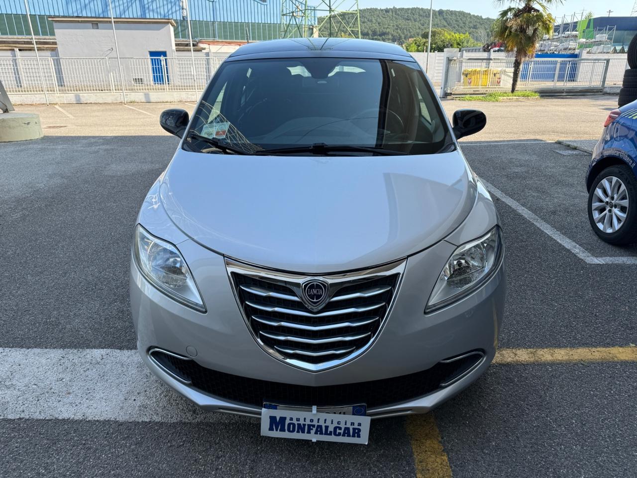 Lancia Ypsilon 1.2 Doppio tetto panoramico apribile