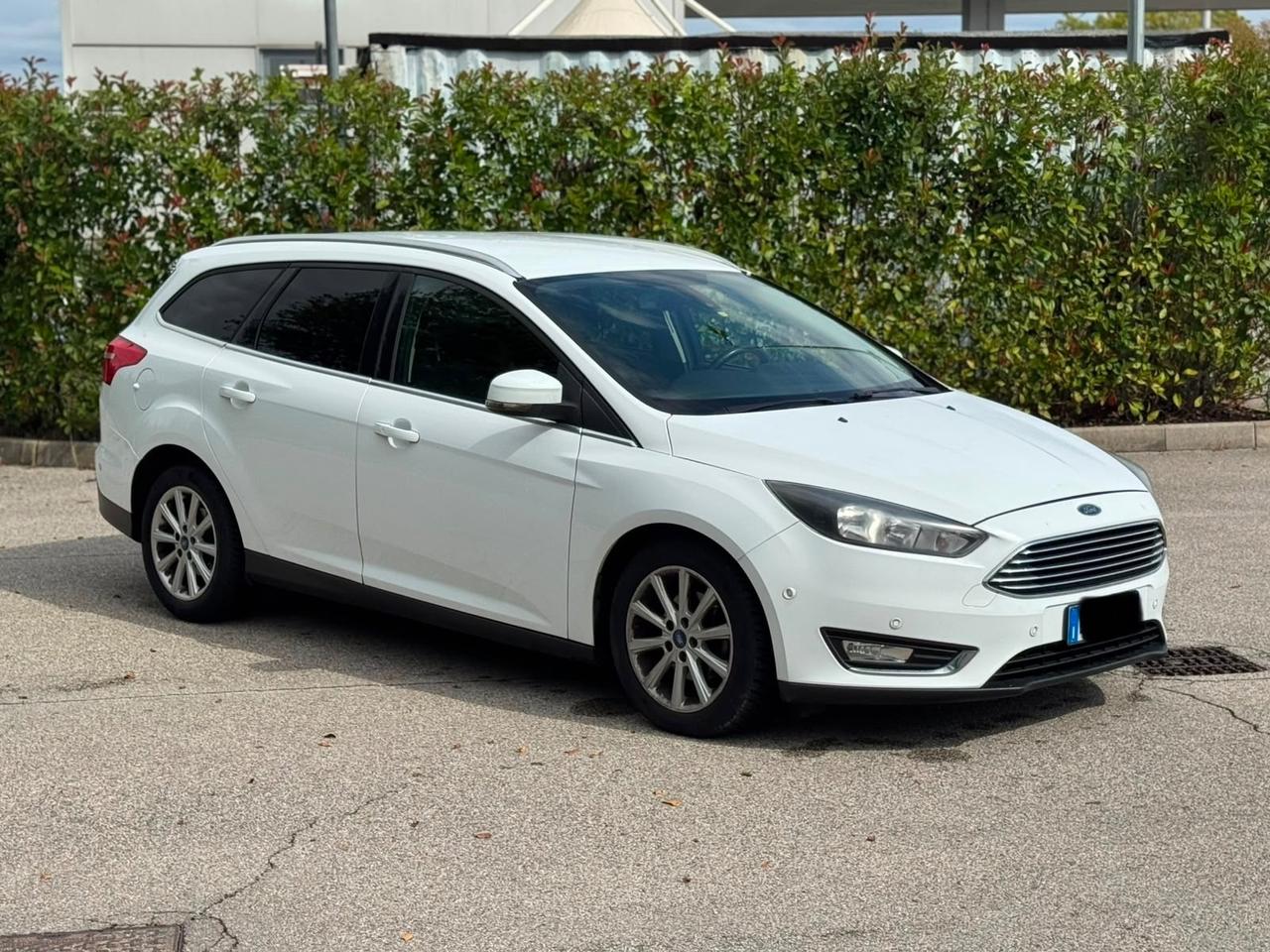 Ford Focus 1.5 TDCi 120 CV SW Titanium