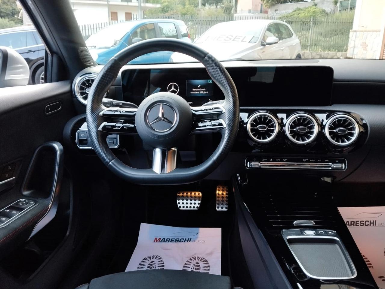 Mercedes-benz A 180 Automatic AMG Line Premium