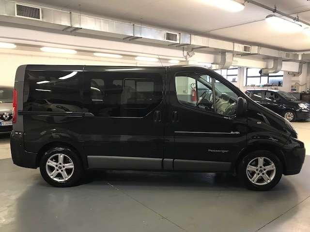 Renault Trafic 2.0 dci 115cv / 9 posti / GANCIO TRAINO