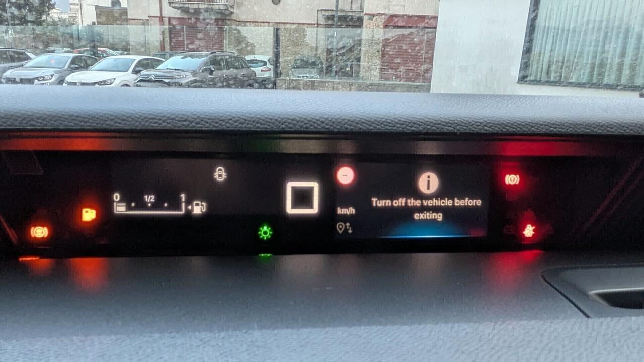 Citroen C3 110 HYBRID MAX KM0