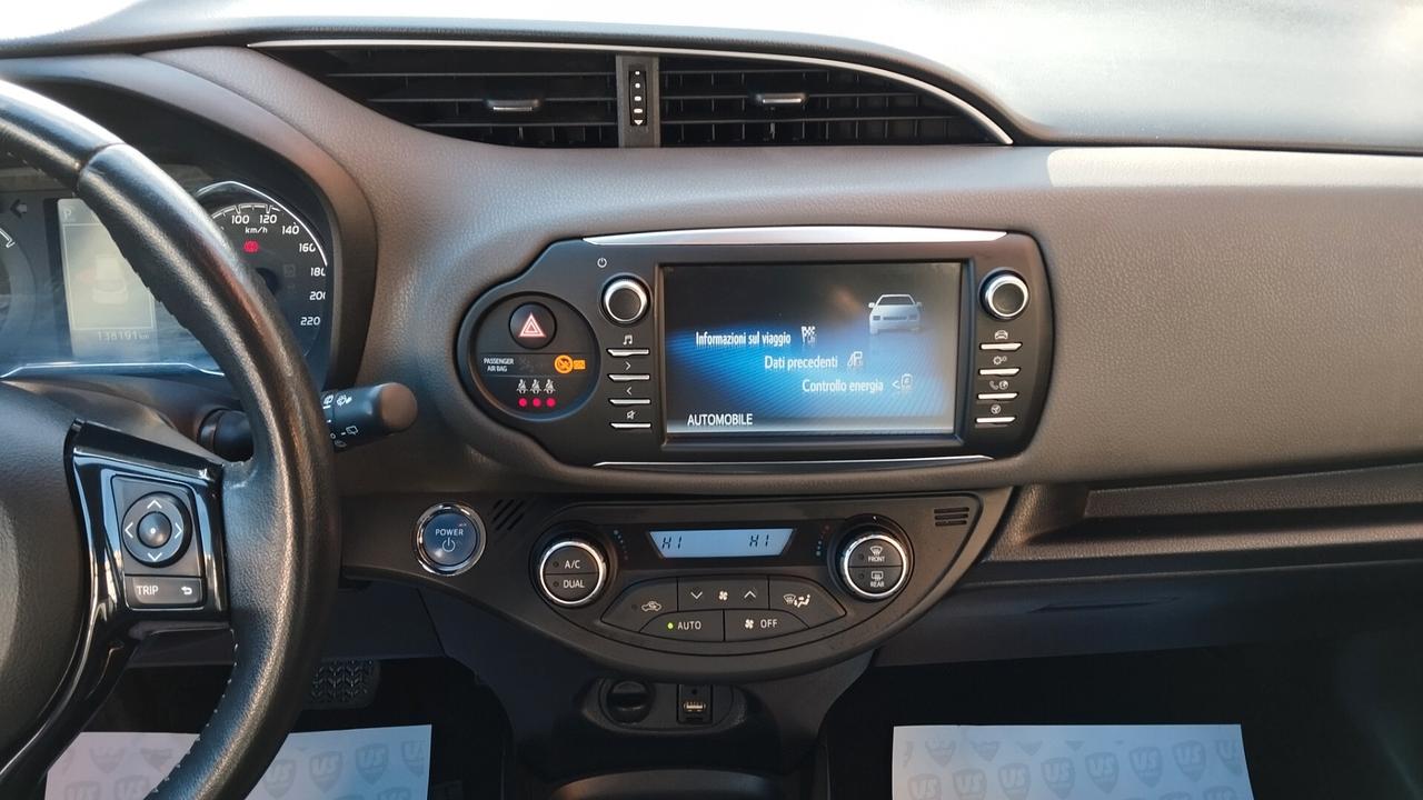 TOYOTA YARIS 1.5 Hybrid AUTO -GRANZIA FULL