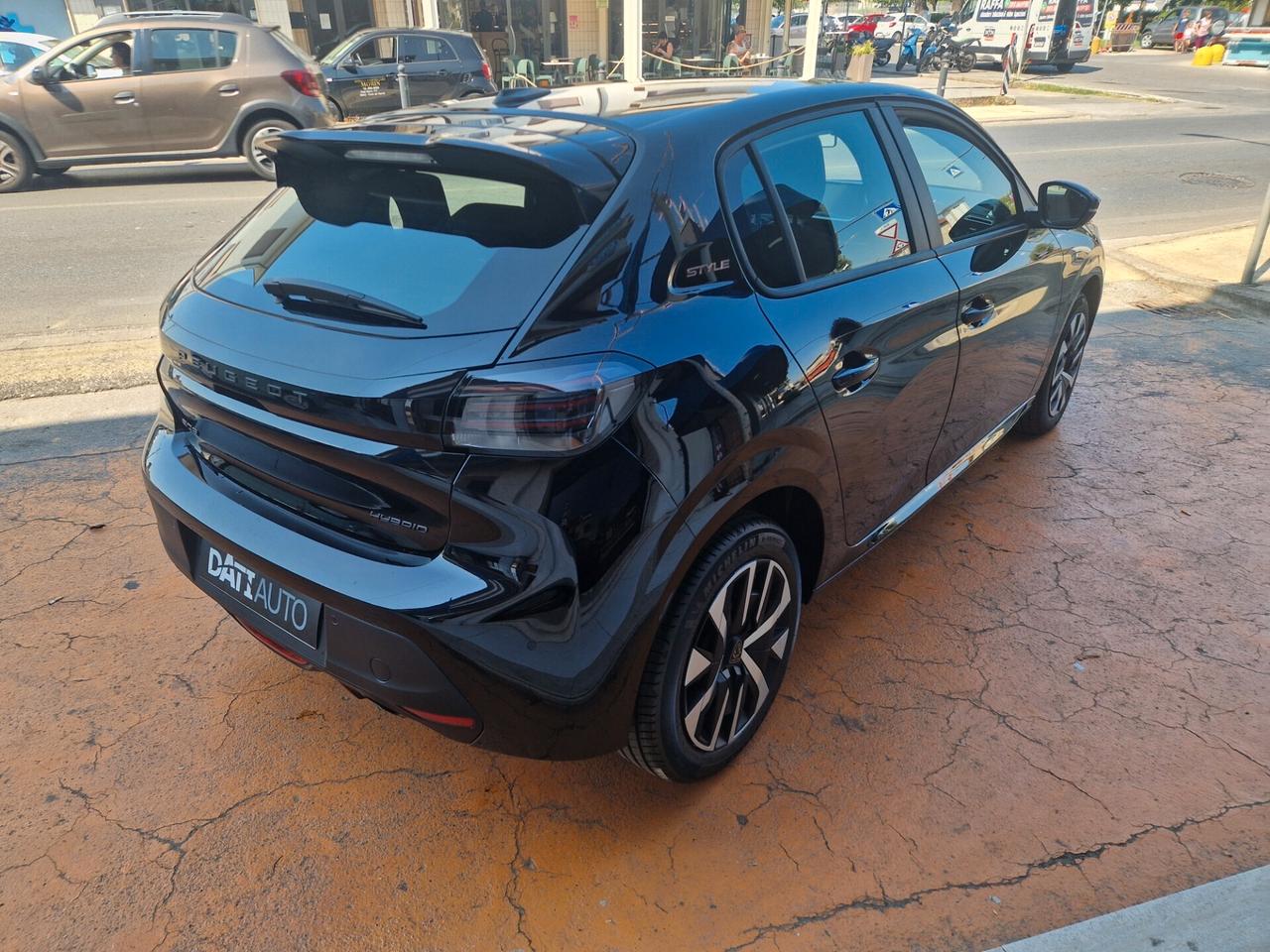 Peugeot 208 Hybrid 100 e-DCS6 Style