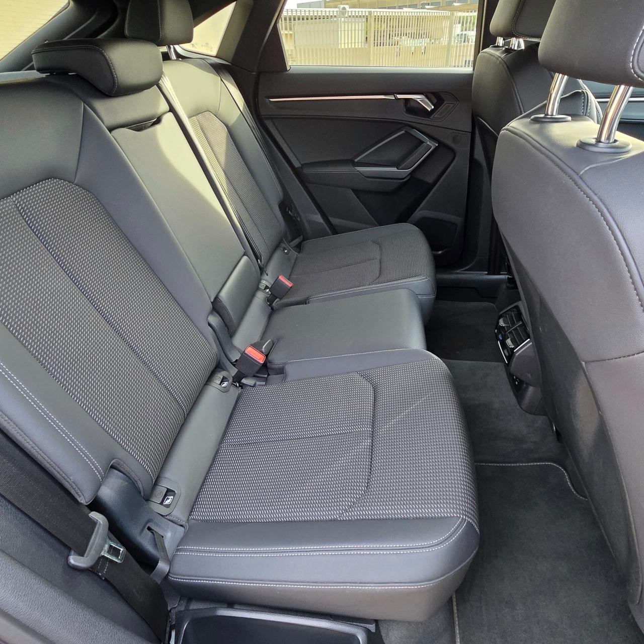 Audi Q3 SPB 40 TDI 193 CV quattro S tronic Sline edition IVA Esposta