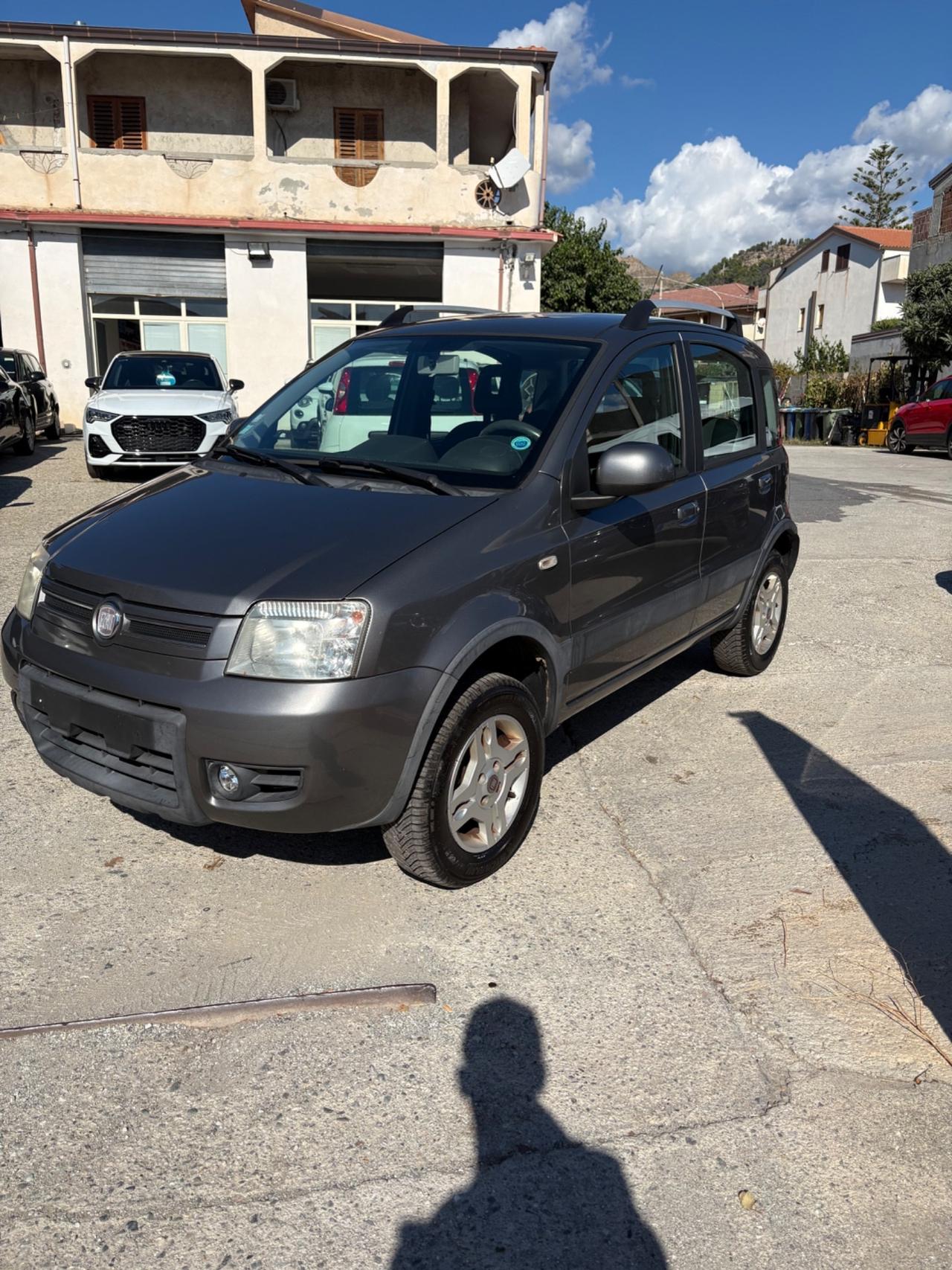 Fiat Panda 1.3 MJT 16V DPF 4x4 Climbing storico manutenzioni!!!