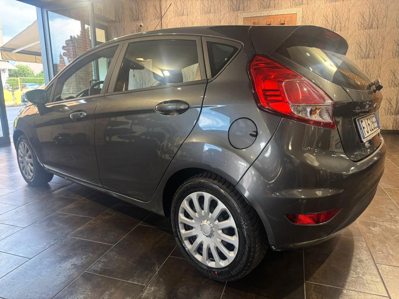 Ford Fiesta 1.5 TDCi 75CV 5 porte Business