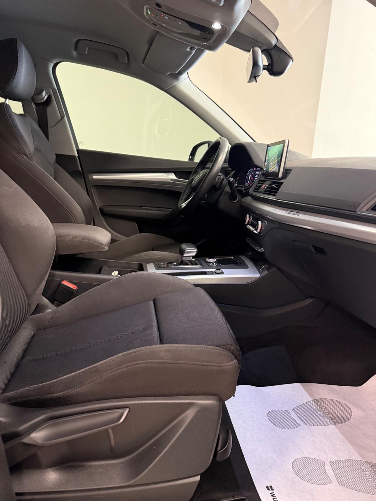 Audi Q5 40 TDI quattro S tronic Business Sport
