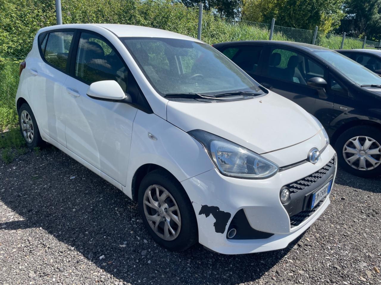 Hyundai i10 PER NEOPATENTATI