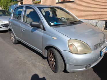 Toyota Yaris NEOPATENTATI