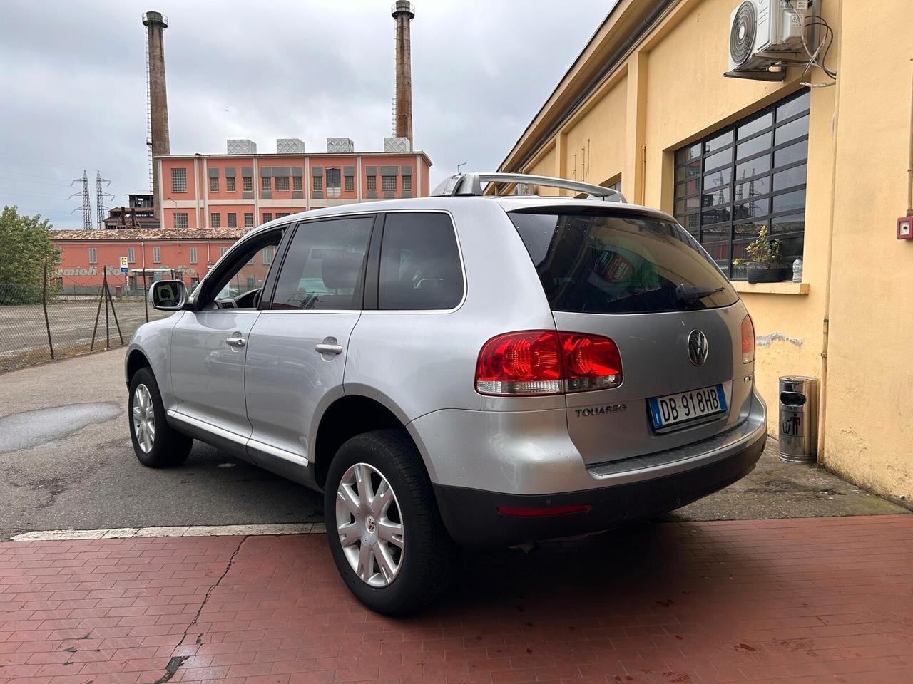 Volkswagen Touareg Anno 2006 3.0 DIESEL ACCESSORIATA