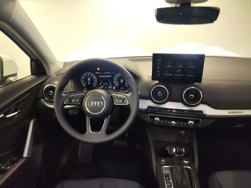 Audi Q2 Q2 35 TFSI S tronic Business Advanced