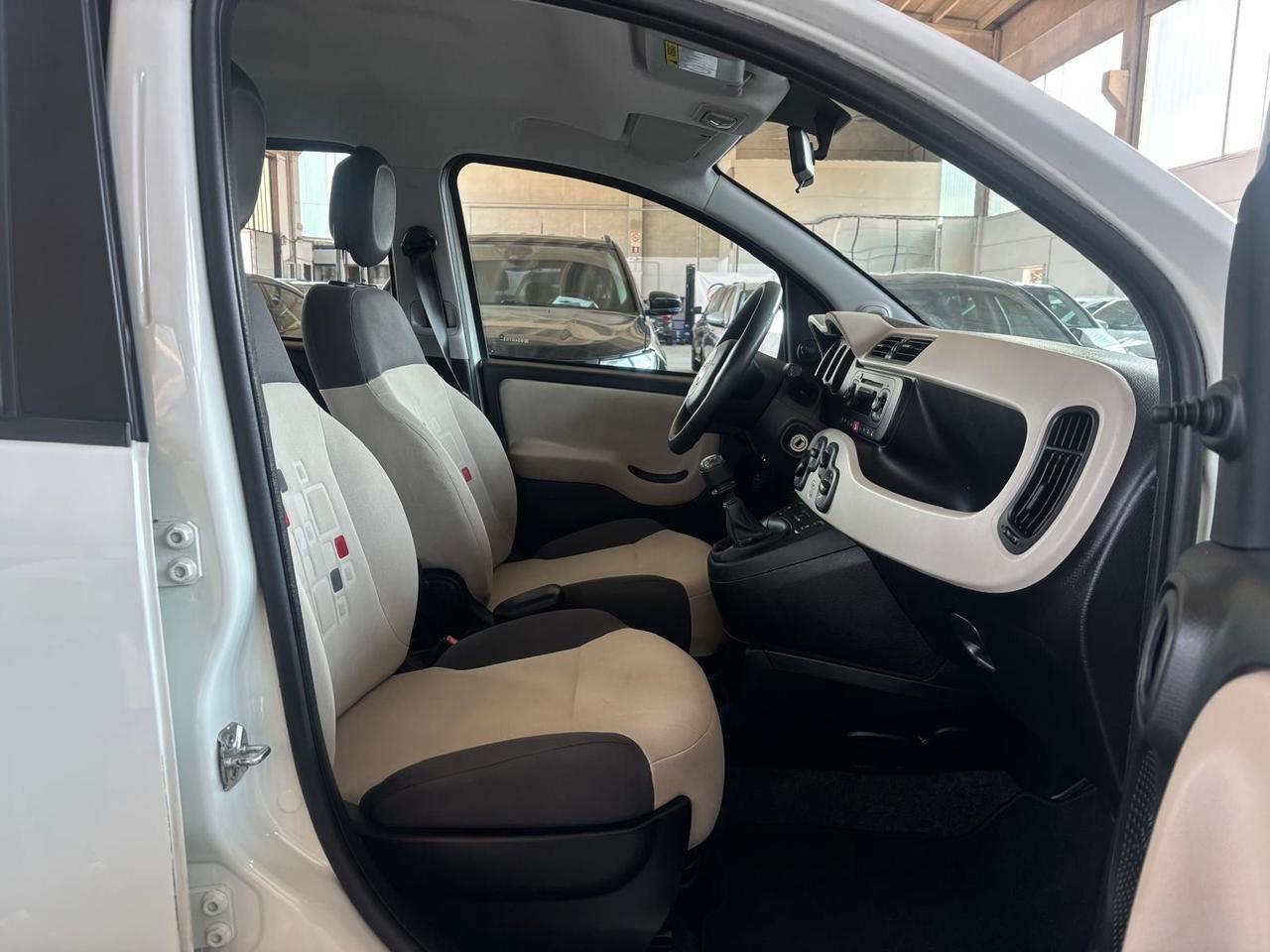 Fiat Panda 0.9 TwinAir Turbo Natural Power Lounge