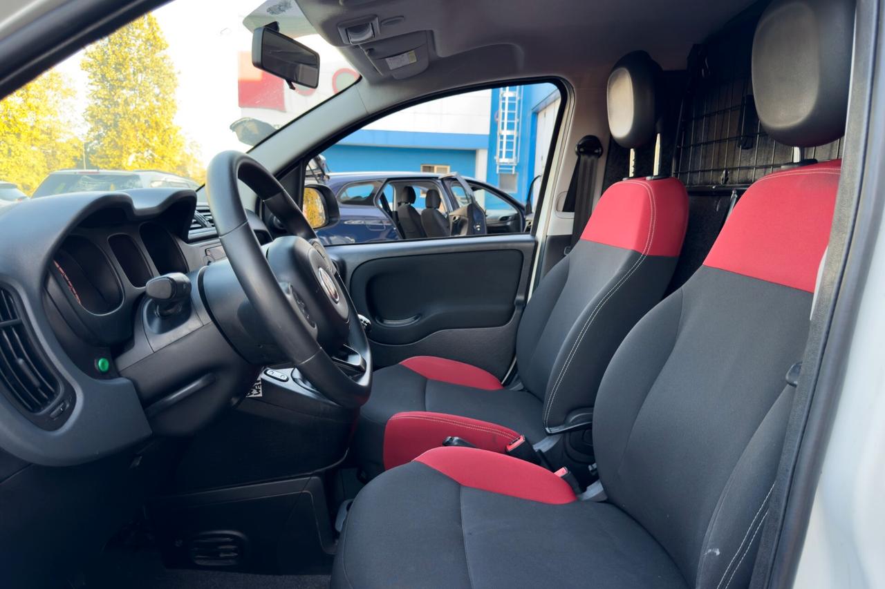 FIAT PANDA VAN 2 POSTI - ventilazione interna vano carico TARGA GB867TT