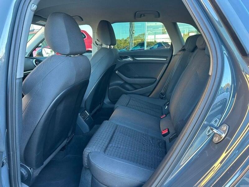 Audi A3 A3 SPB 1.6 TDI 116 CV S tronic Sport