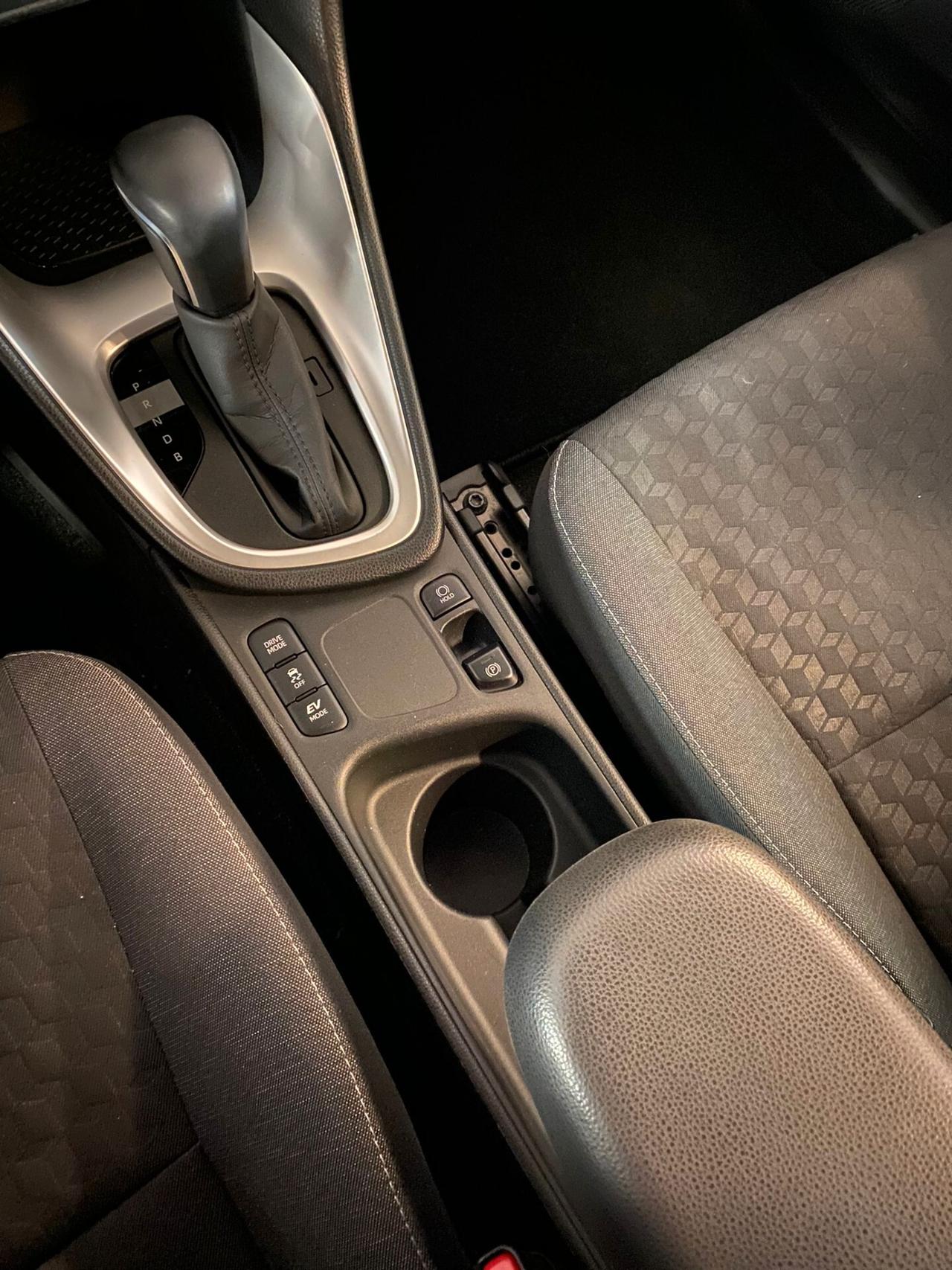 Toyota Yaris 1.5 Hybrid 5 porte Trend