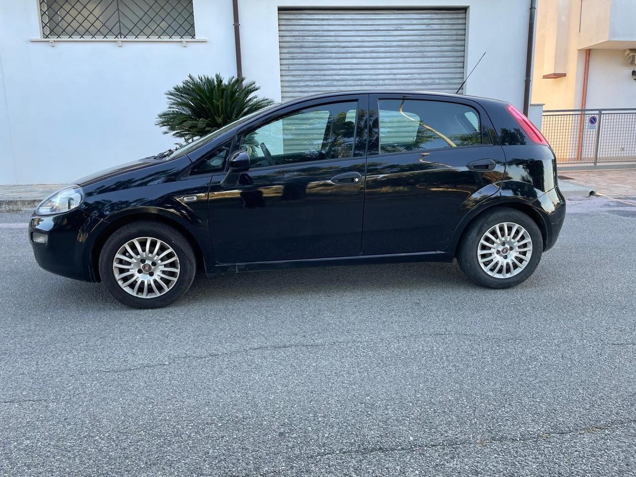 Fiat Punto 1.2 8V 5 porte Street