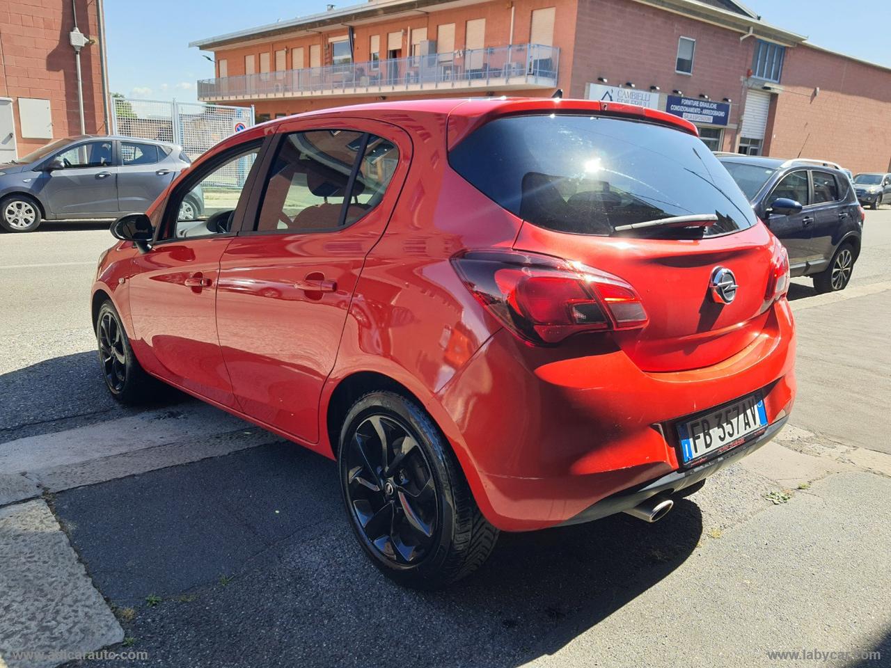 OPEL Corsa 1.2 5p. b-Color
