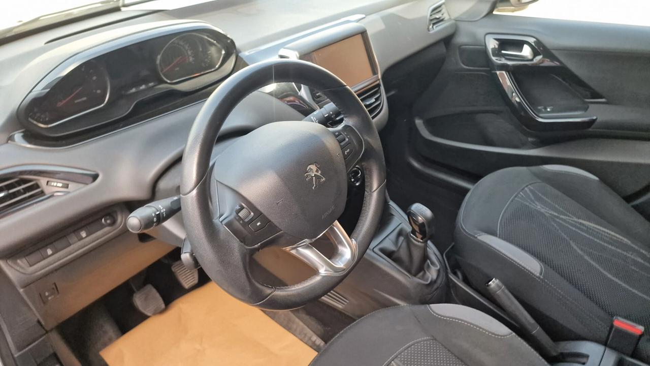 Peugeot 208 1.4 HDi 68 CV 5 porte Active