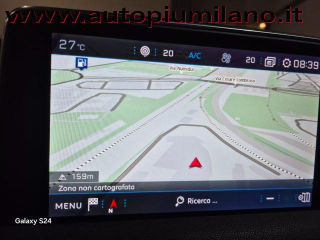 PEUGEOT 5008 BlueHDi 130 S&S EAT8 Allure