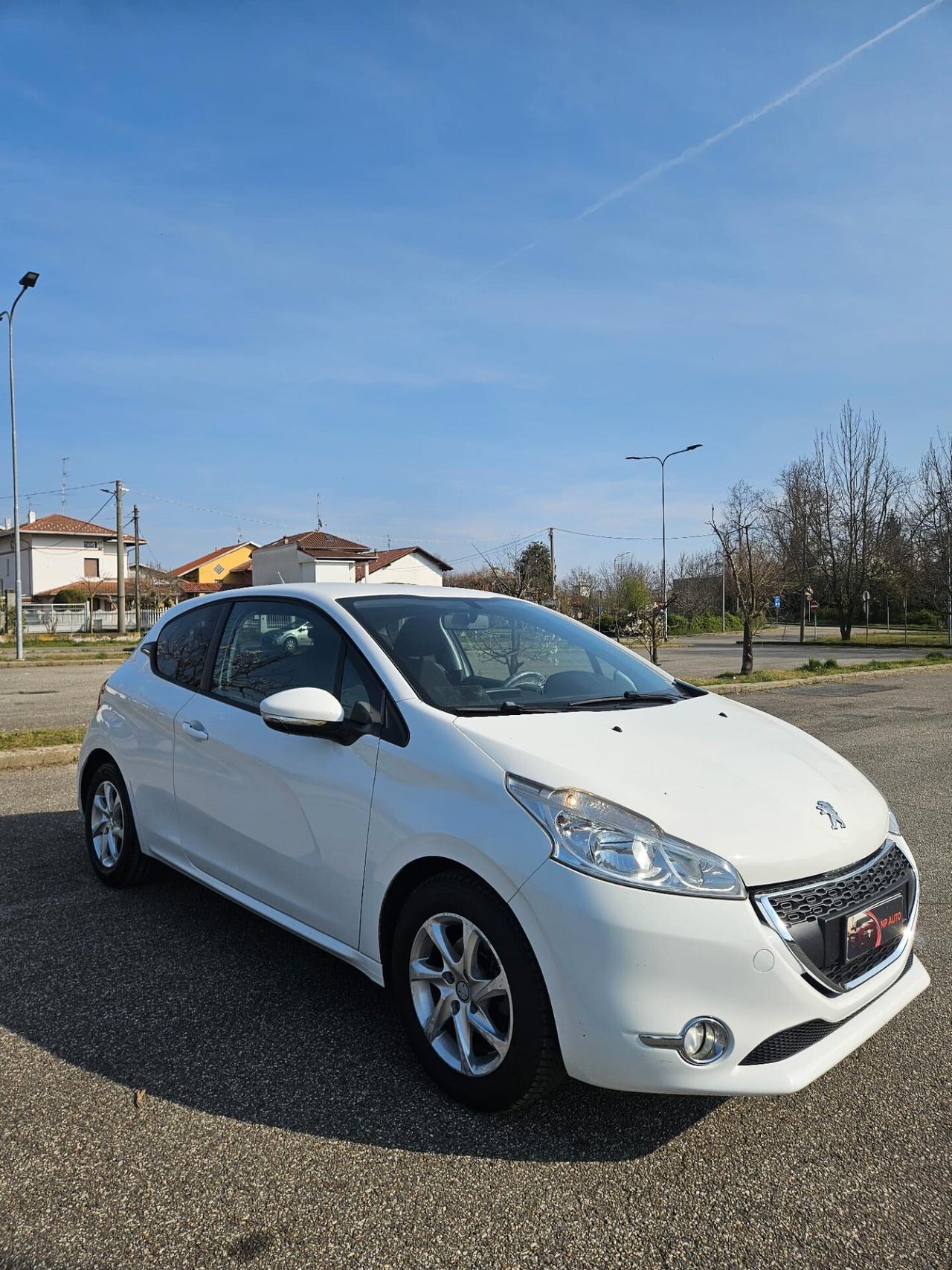 Peugeot 208 1.4 HDi NEOPATENTATI
