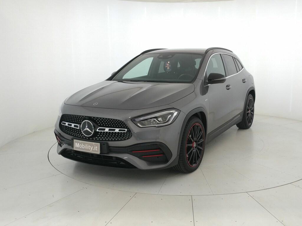 Mercedes GLA 200 200 Premium 7G-DCT
