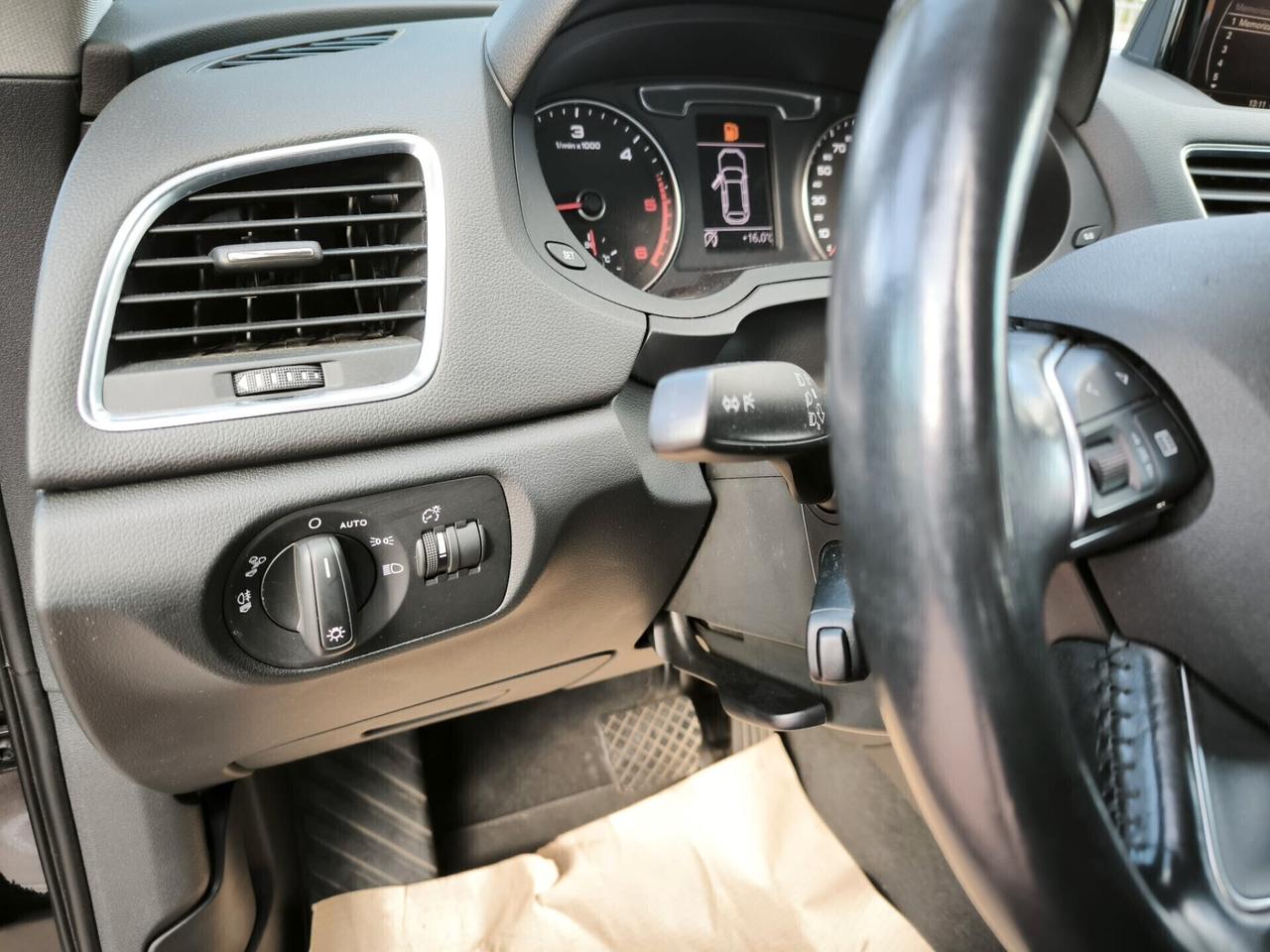 Audi Q3 2.0 TDI 150 CV S tronic Business