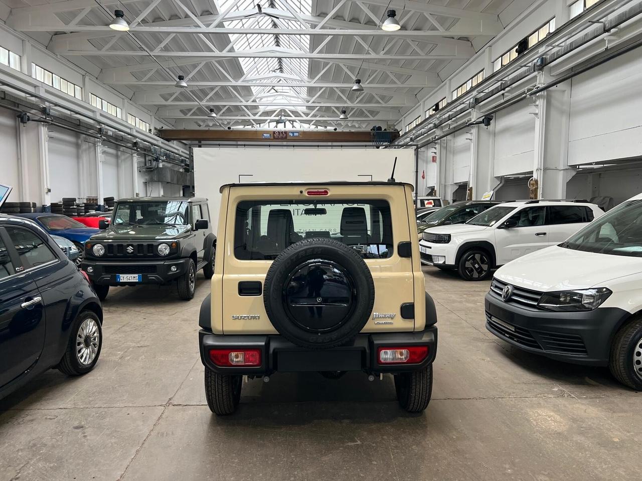 Suzuki Jimny 1.5 5MT 4 POSTI 4X4