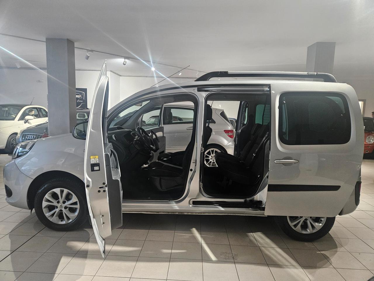 Renault Kangoo 1.2 TCe 114CV 5 porte Limited Energy