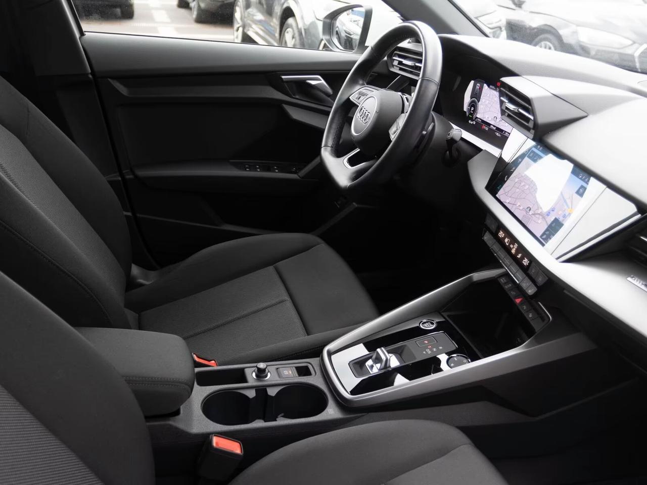 Audi A3 SPB 40 TFSIe S-LINE S-TRONIC