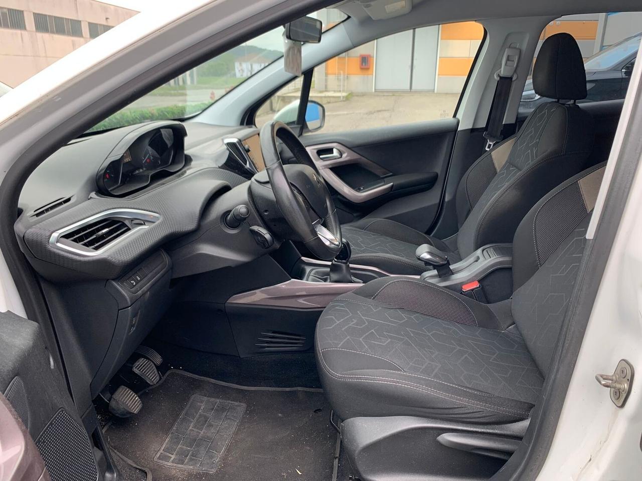 Peugeot 2008 PureTech 82 Active **COMMERCIANTI**
