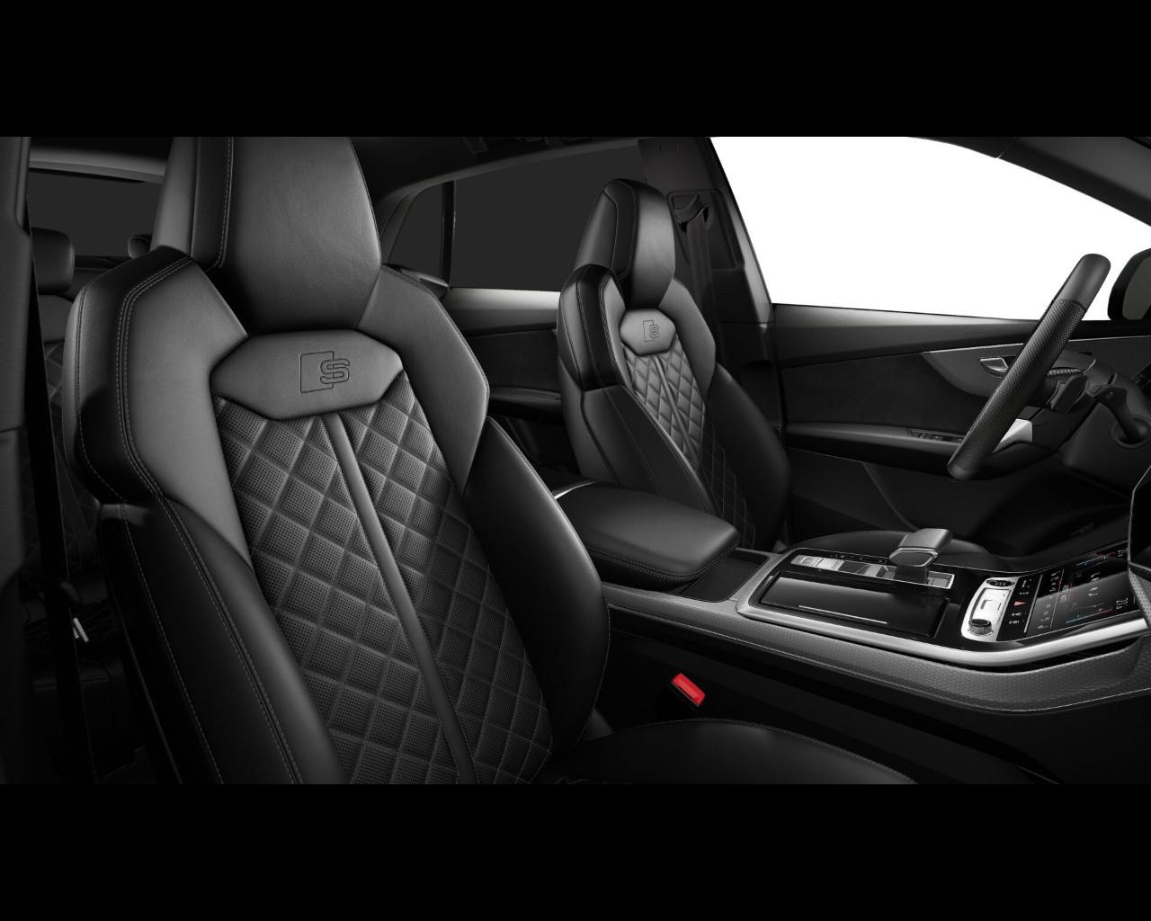 AUDI Audi Q8 SUV S line edition TDI quattro 210 kW tiptronic