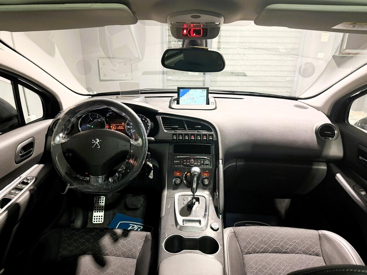 PEUGEOT 3008 1.6 BLUEHDI ALLURE CROSSWAY EAT6 HEAD