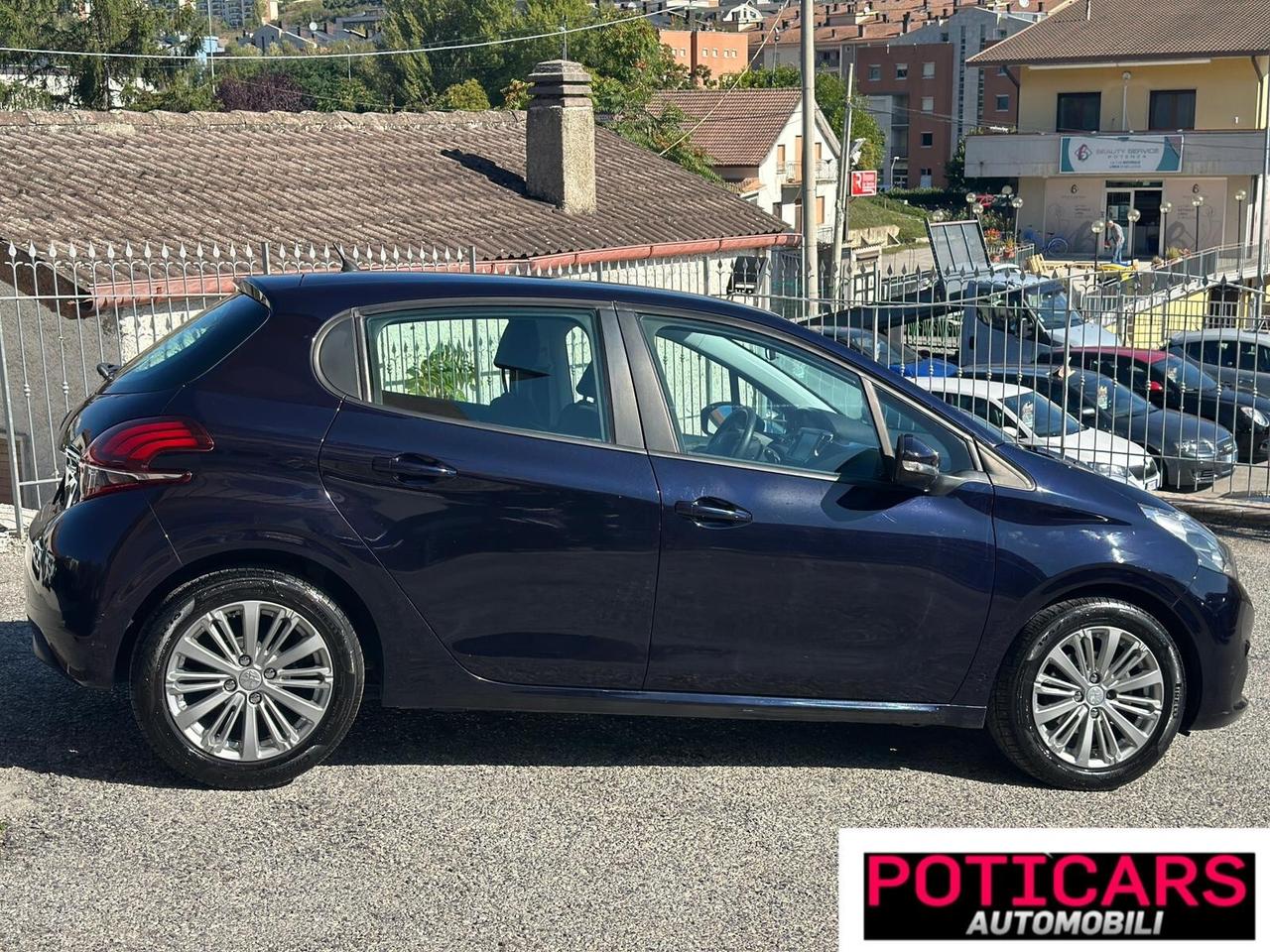 Peugeot 208 PureTech 82 3p. GPL