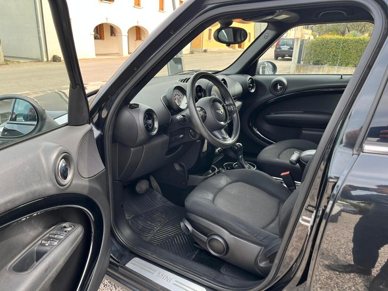 Mini Cooper D Countryman 2.0 Business Automatica