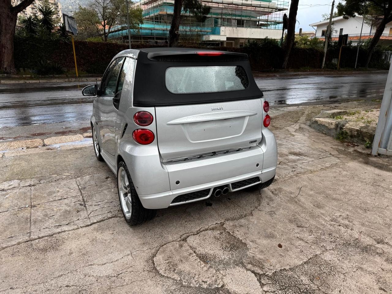 Smart ForTwo 1000 75 kW cabrio BRABUS Xclusive