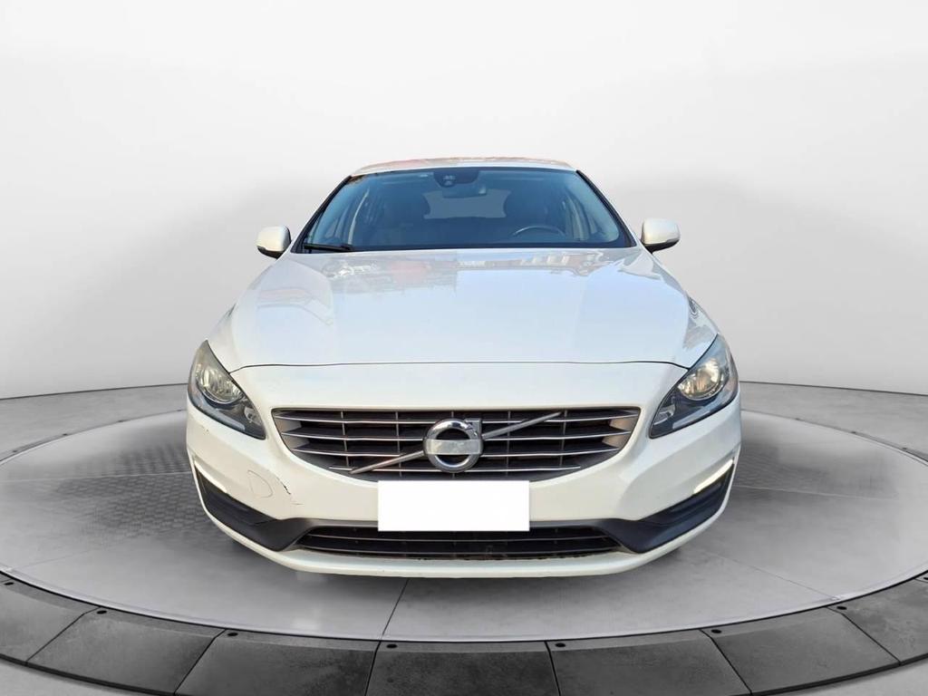 Volvo V60 2.0 D3 Momentum Geartronic