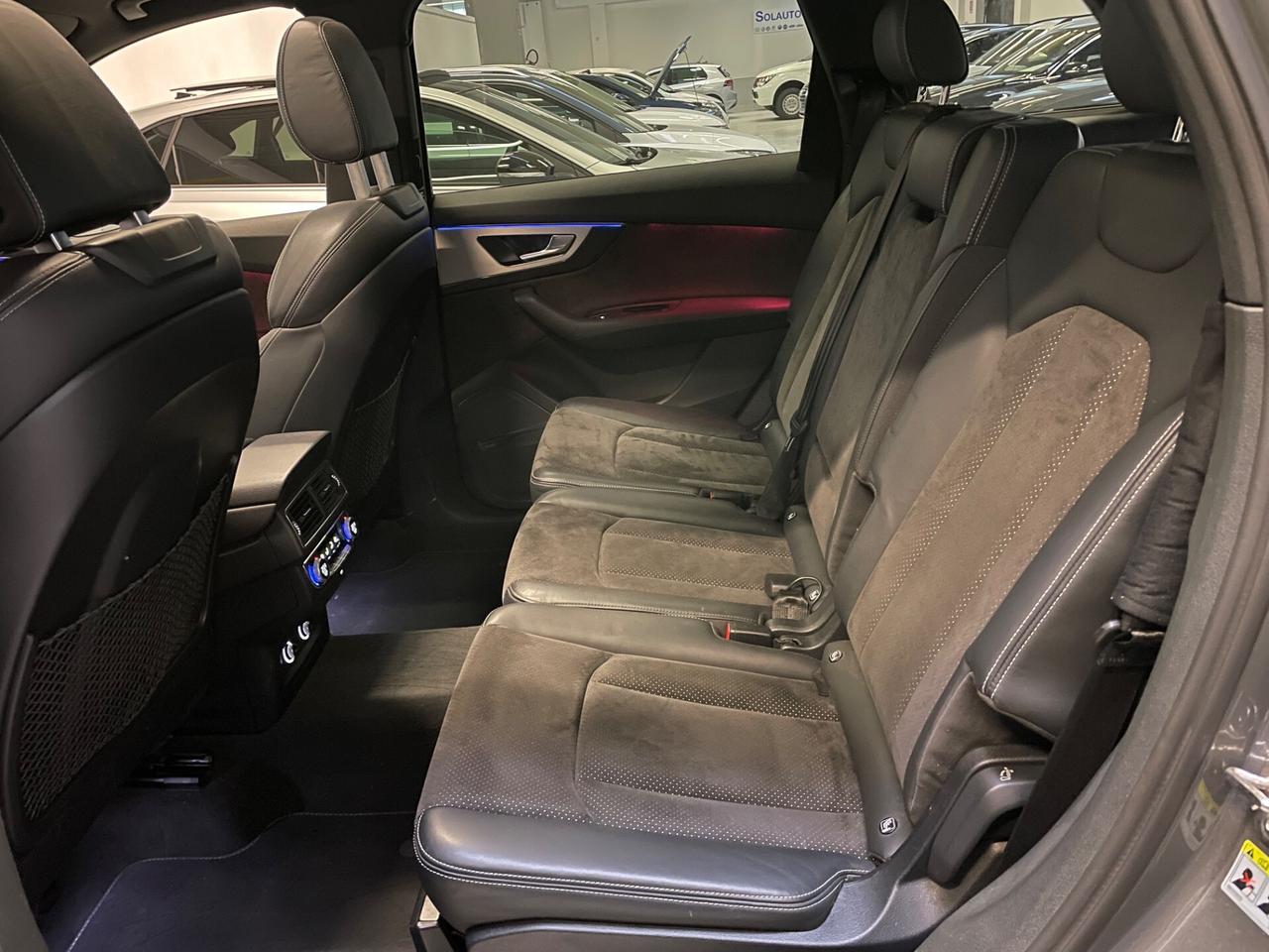 Audi Q7 3.0 TDI 272 CV quattro tip. Sport S Line Tetto 7P.