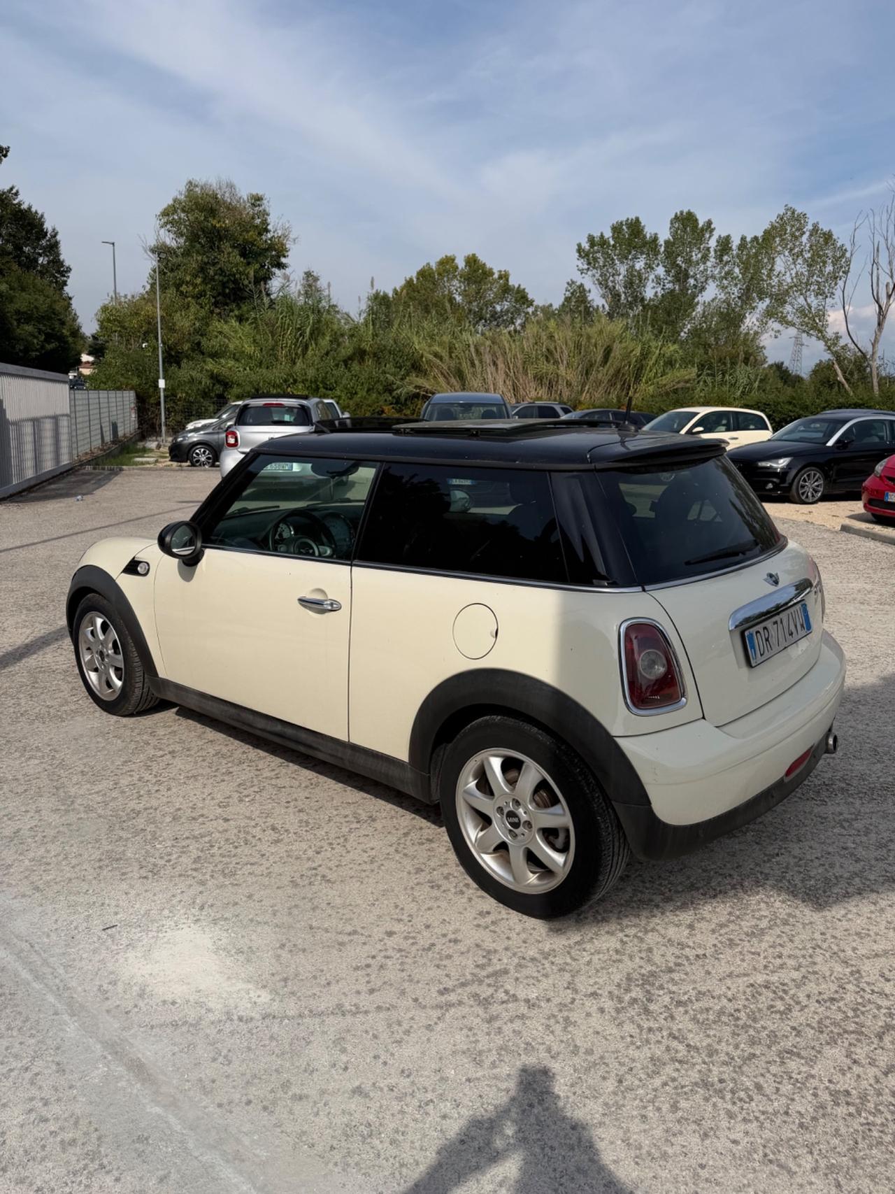 Mini 1.6 16V Cooper D