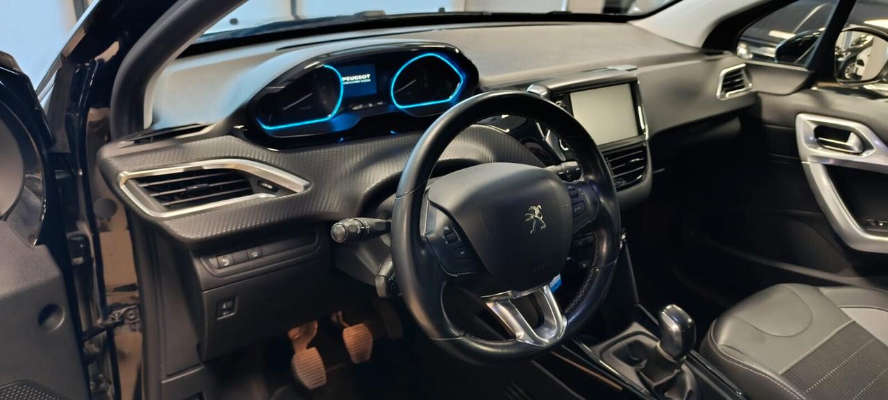 Peugeot 2008 BlueHDi 100 S&S Allure