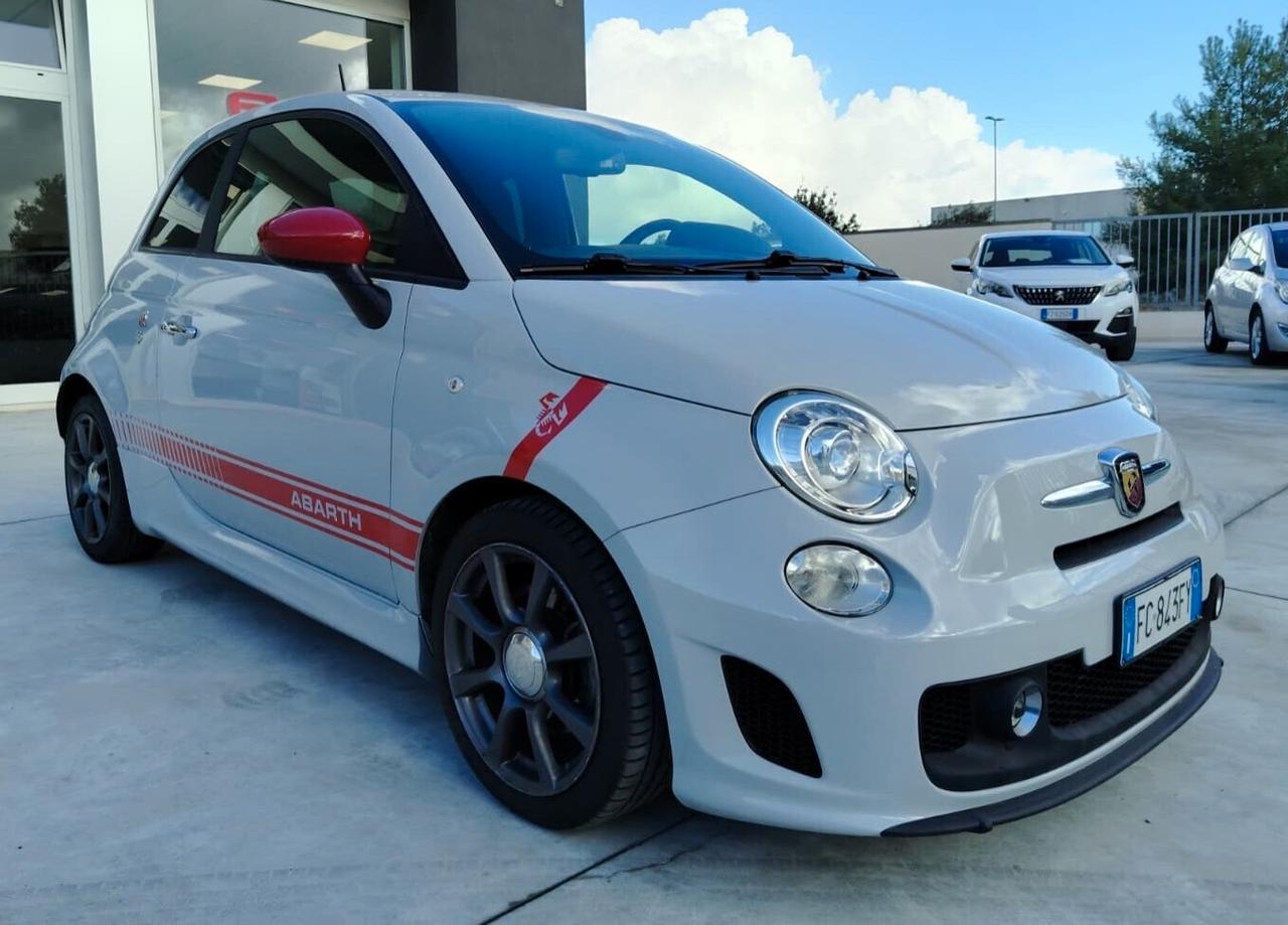 Abarth 595 1.4 Turbo T-Jet 140 CV