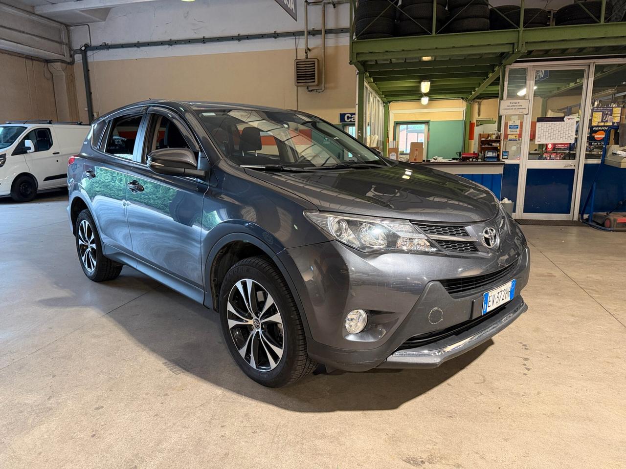 Toyota RAV 4 RAV4 2.2 D-4D 4WD Lounge
